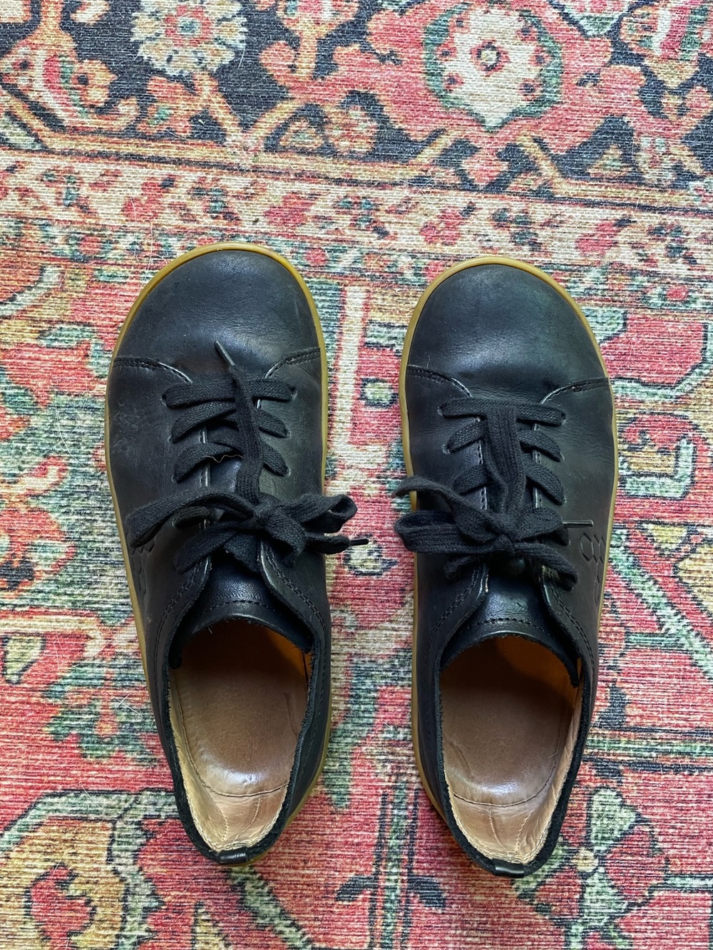 VivoBarefoot Addis Sneakers Black Leather Gum Sole EUR 38 -- Rare - Picture 4 of 8
